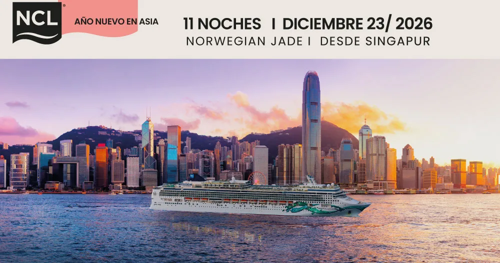 Crucero Norwegian Jade navegando frente al skyline asiático durante un itinerario por Tailandia, Vietnam y Filipinas desde Singapur en diciembre 2026