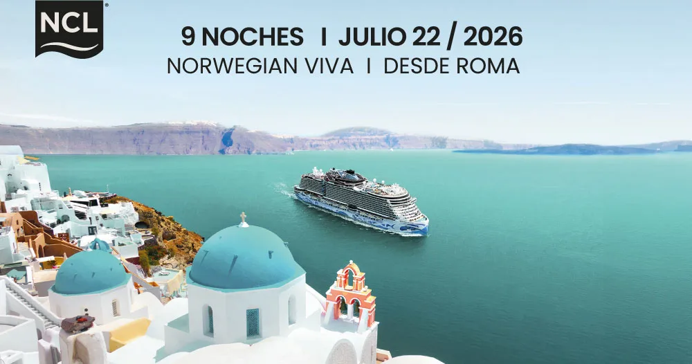 Crucero Norwegian Viva navegando frente a Santorini durante itinerario de 9 noches por las Islas Griegas desde Roma en julio de 2026.
